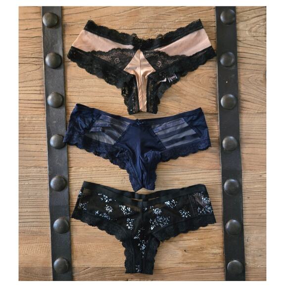 Victoria's Secret Very Sexy Cheeky Hipster Panty Bundle sz Small New - Picture 1 of 5